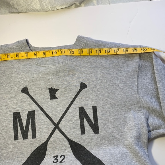 Blue 84 Gray Sweatshirt with MN Paddle Graphic - Size Men M - Picture 7 of 9